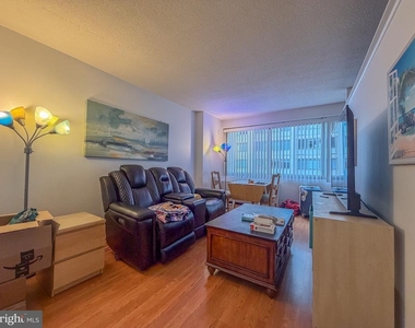 5500 Friendship Boulevard - Photo Thumbnail 8