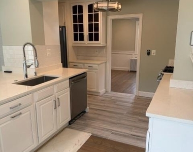 4814 Leland Street - Photo Thumbnail 6