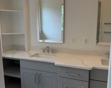 4814 Leland Street - Photo Thumbnail 15