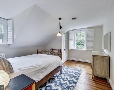 5809 Grosvenor Lane - Photo Thumbnail 26