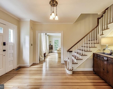 5809 Grosvenor Lane - Photo Thumbnail 3
