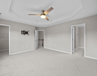 1049 Laceflower Drive - Photo Thumbnail 14