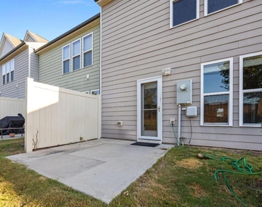 1049 Laceflower Drive - Photo Thumbnail 26