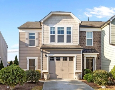 1049 Laceflower Drive - Photo Thumbnail 3