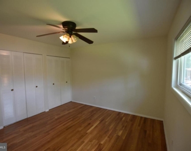 4015 Heathfield Road - Photo Thumbnail 13