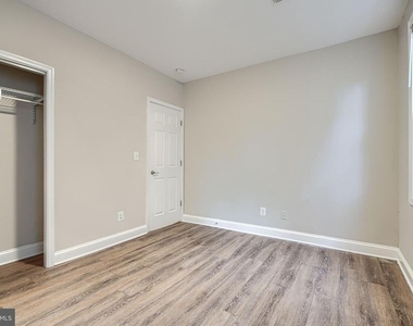 8611 Flower Avenue - Photo Thumbnail 14