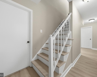 7817 Heatherton Ln. - Photo Thumbnail 24