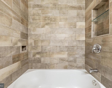 7817 Heatherton Ln. - Photo Thumbnail 18