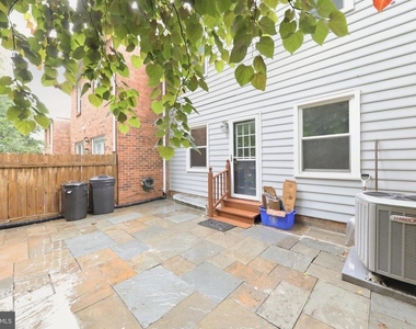 7817 Heatherton Ln. - Photo Thumbnail 34