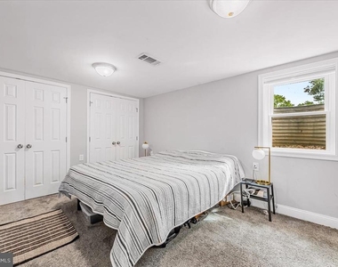 4610 Coachway Drive - Photo Thumbnail 17