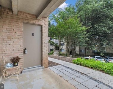12413 Braxfield Court - Photo Thumbnail 19