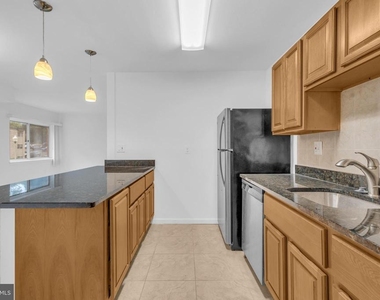 12413 Braxfield Court - Photo Thumbnail 7