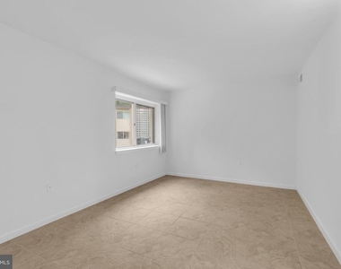 12413 Braxfield Court - Photo Thumbnail 13