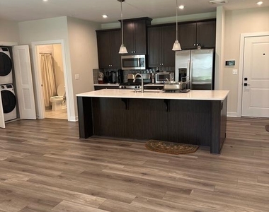 10391 Resort Road - Photo Thumbnail 6