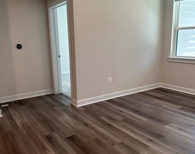 10391 Resort Road - Photo Thumbnail 24