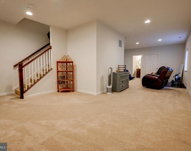 1309 Pedigree Street - Photo Thumbnail 18
