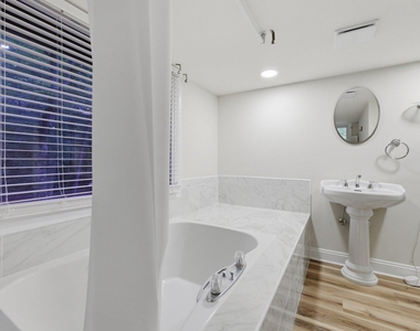 11492 Rawhide Road - Photo Thumbnail 9