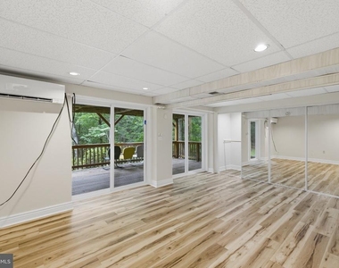 11492 Rawhide Road - Photo Thumbnail 13