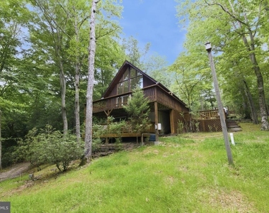 11492 Rawhide Road - Photo Thumbnail 2