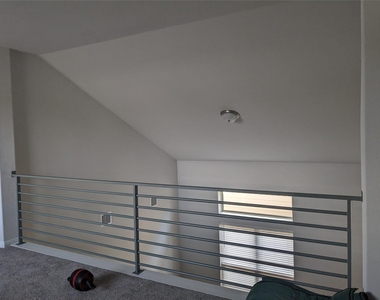 105 Durmont Pass - Photo Thumbnail 11