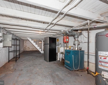 204 N Port Street - Photo Thumbnail 15