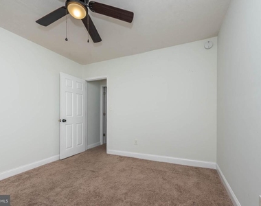 204 N Port Street - Photo Thumbnail 13