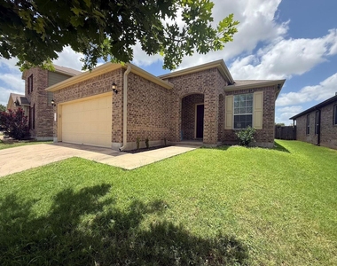 130 Sundown Ave - Photo Thumbnail 2