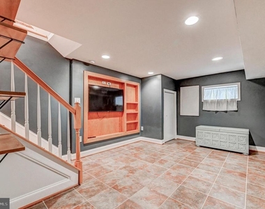 145 N Streeper Street - Photo Thumbnail 19
