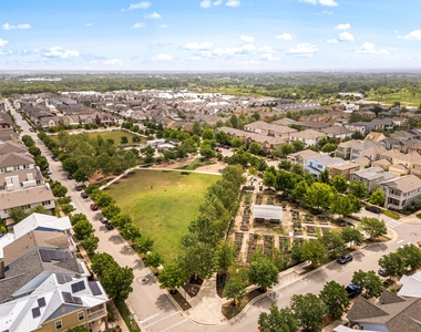 2409 Simond Ave - Photo Thumbnail 29