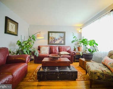 4011 Balfern Avenue - Photo Thumbnail 2