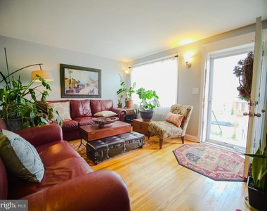 4011 Balfern Avenue - Photo Thumbnail 1