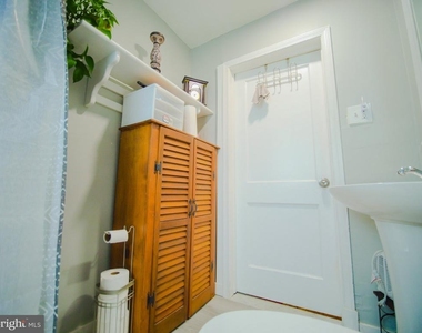 4011 Balfern Avenue - Photo Thumbnail 7