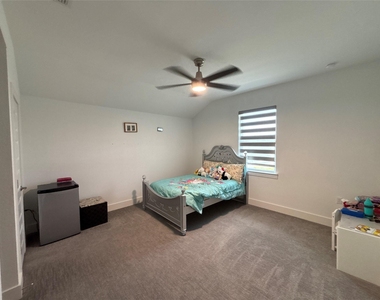 16916 Morelle Dr - Photo Thumbnail 26