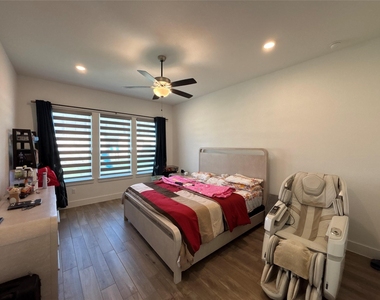 16916 Morelle Dr - Photo Thumbnail 13