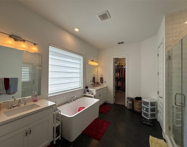 16916 Morelle Dr - Photo Thumbnail 14