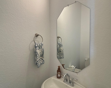 16916 Morelle Dr - Photo Thumbnail 20