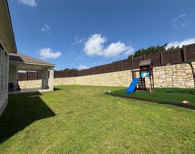 16916 Morelle Dr - Photo Thumbnail 28