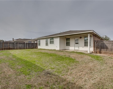 602 Golden Gate Dr - Photo Thumbnail 21