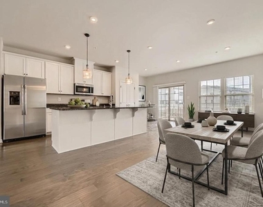 2911 Stagg Lane - Photo Thumbnail 34