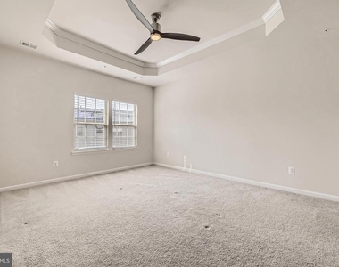 2911 Stagg Lane - Photo Thumbnail 19