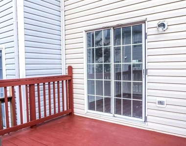 2484 Revere Court - Photo Thumbnail 16