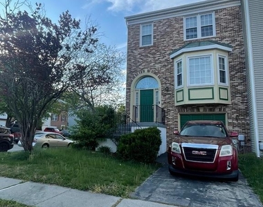 2235 Conquest Way - Photo Thumbnail 4