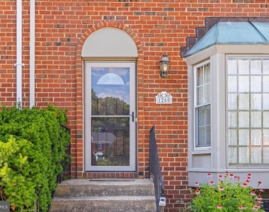 1260 Masters Drive - Photo Thumbnail 1