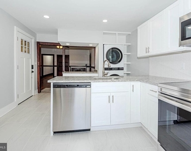 179 Green Street - Photo Thumbnail 14