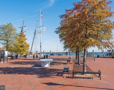 179 Green Street - Photo Thumbnail 48