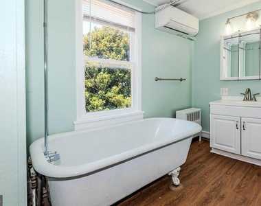 179 Green Street - Photo Thumbnail 26