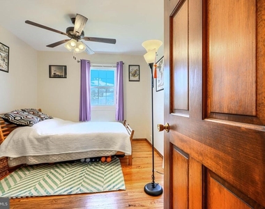 280 Mackintosh Drive - Photo Thumbnail 38