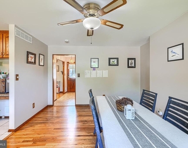 280 Mackintosh Drive - Photo Thumbnail 14
