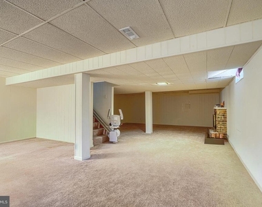 280 Mackintosh Drive - Photo Thumbnail 47