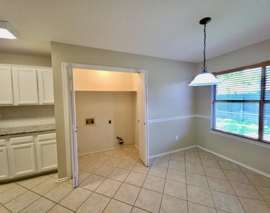 1604 Copperhead Cv - Photo Thumbnail 14